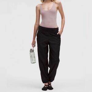 NWT Lululemon Wundermost Ultra-Soft Nulu Mesh Scoop Back Thong Bodysuit, medium